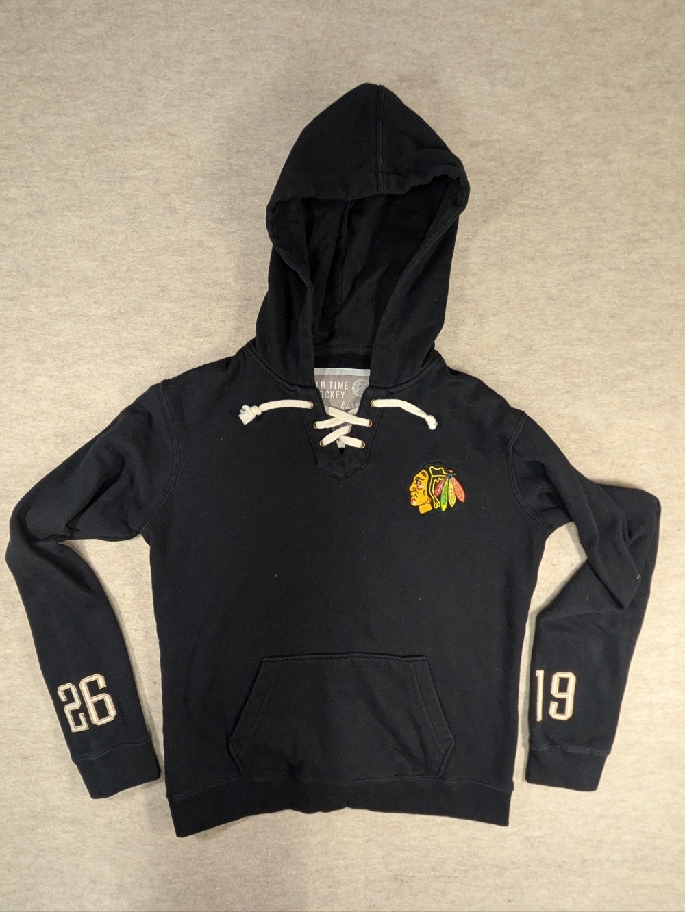 Blackhawks Hockey Team Women's Hooded Sweatshirt Old Time Embroidered Logo NHL L